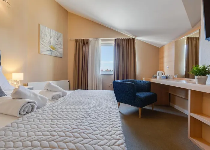 Hotel Sky